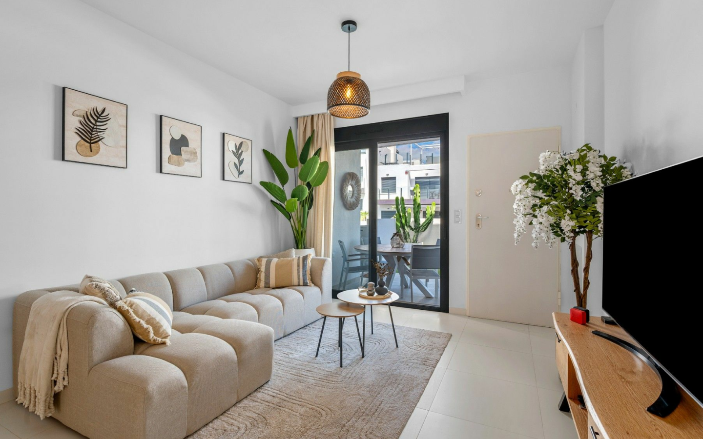 2-bedroom Apartment In San Miguel De Salinas, Spain (65 M²)