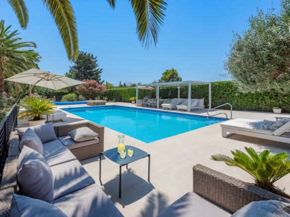 8-bedroom Finca In Binissalem, Spain (472 M²)