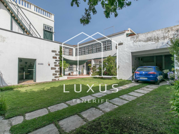 6-bedroom Villa In Tacoronte, Spain (734 M²)