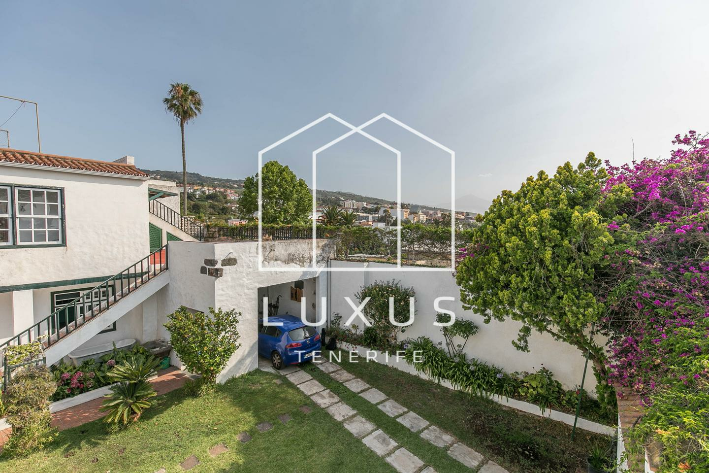 6-bedroom Villa In Tacoronte, Spain (734 M²)