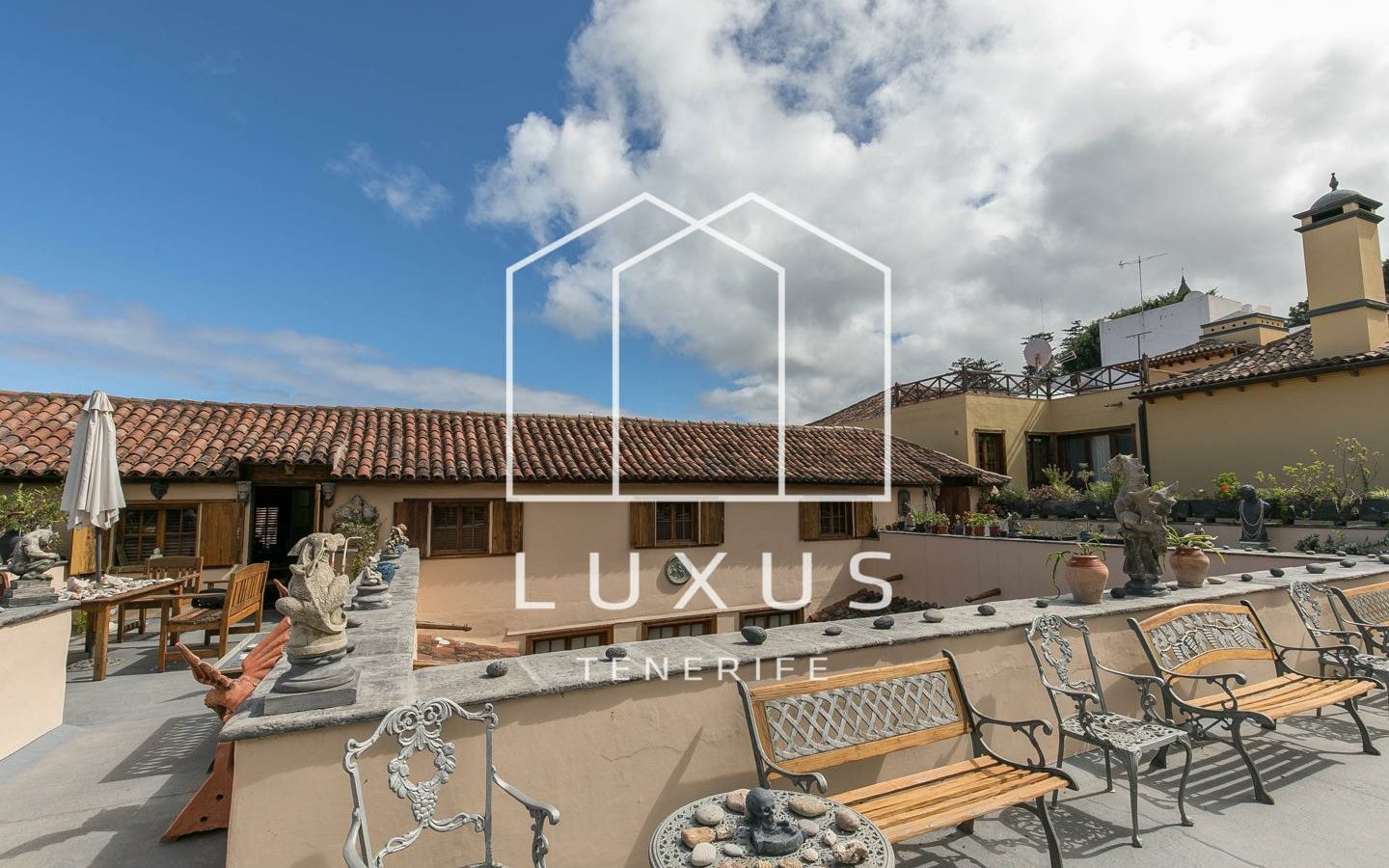 6-bedroom Villa In Icod De Los Vinos, Spain (900 M²)