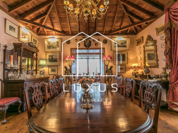 6-bedroom Villa In Icod De Los Vinos, Spain (900 M²)