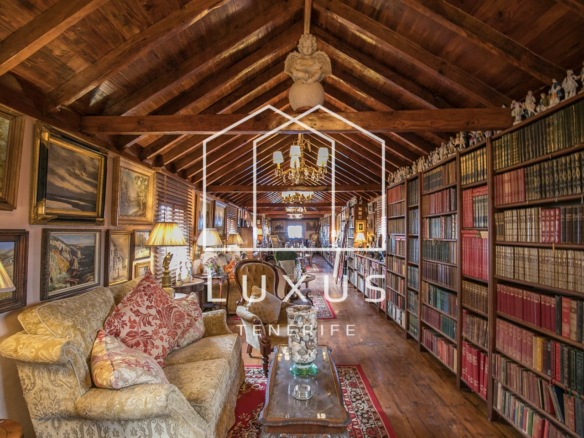 6-bedroom Villa In Icod De Los Vinos, Spain (900 M²)