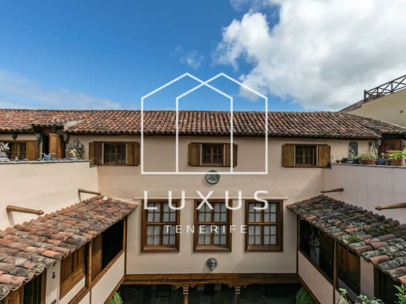 6-bedroom Villa In Icod De Los Vinos, Spain (900 M²)