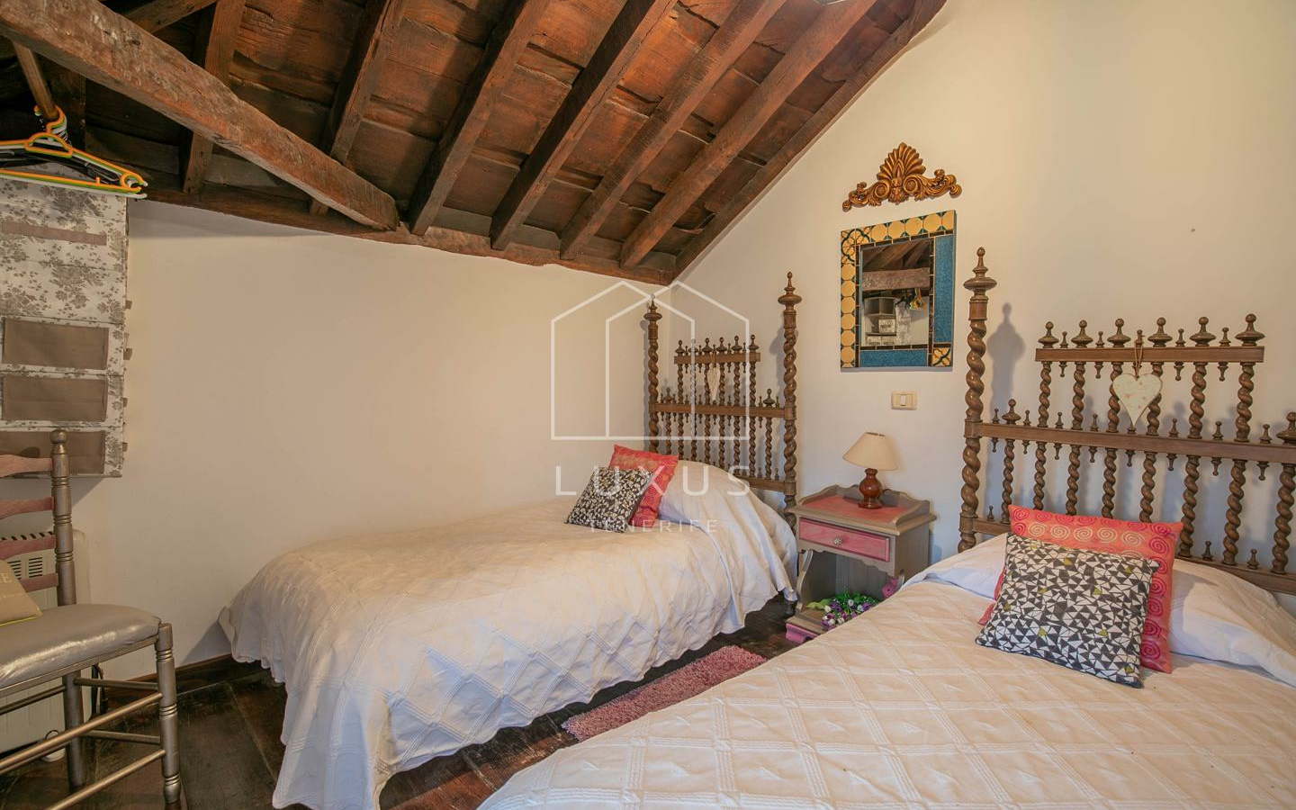 4-bedroom Villa In Tacoronte, Spain (323 M²)