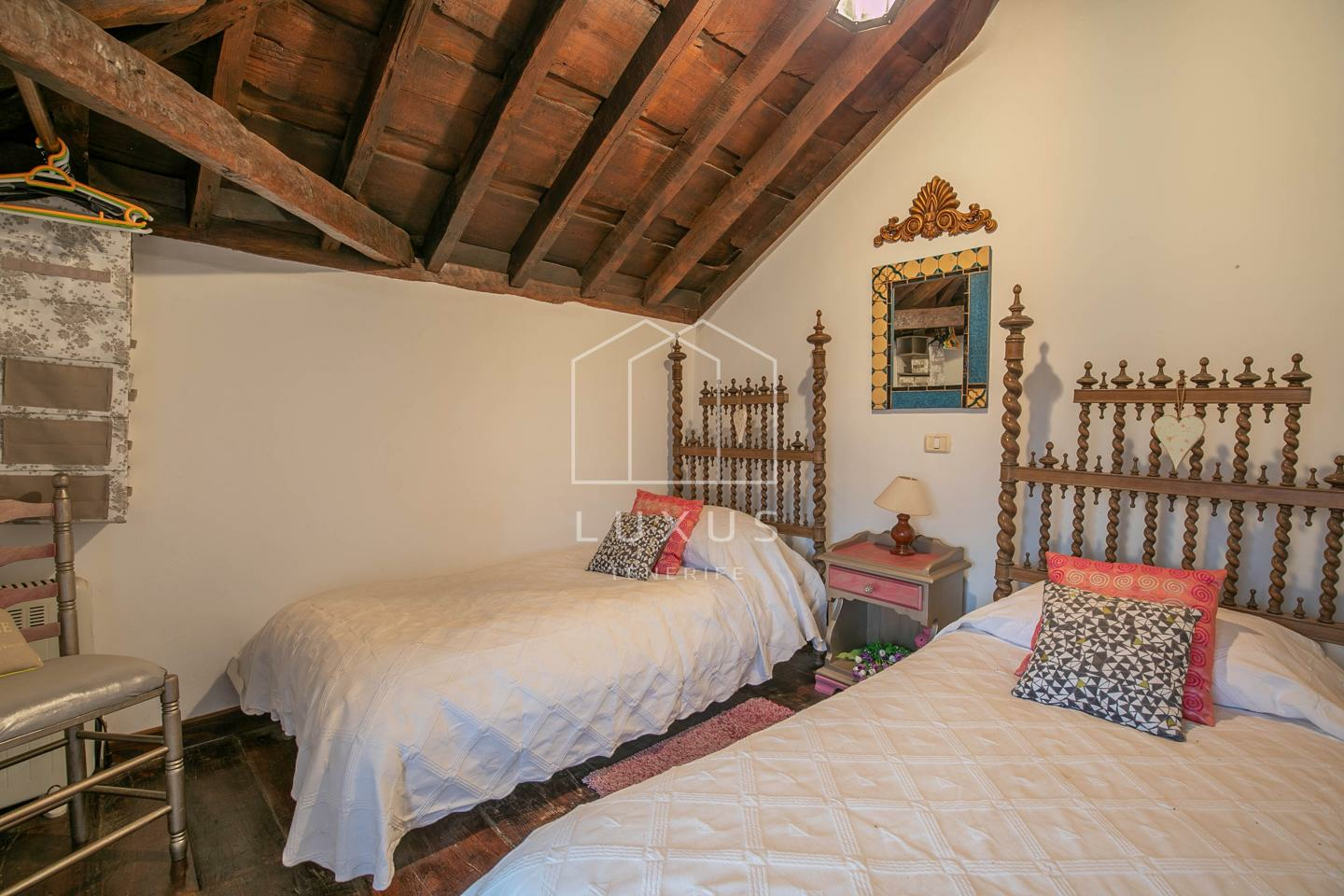 4-bedroom Villa In Tacoronte, Spain (323 M²)