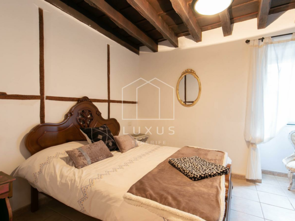 4-bedroom Villa In Tacoronte, Spain (323 M²)
