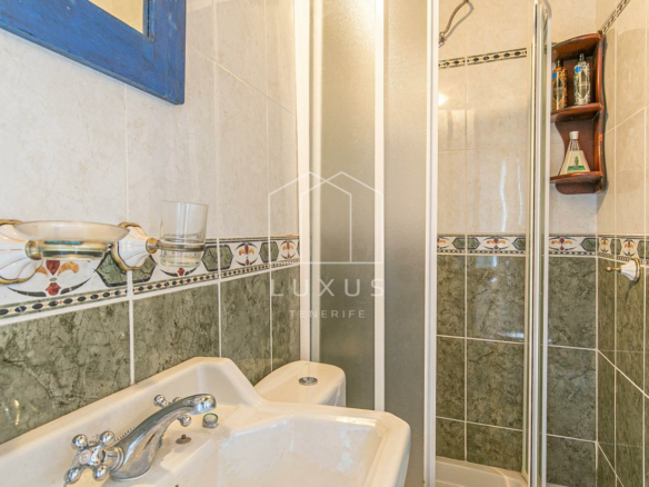 4-bedroom Villa In Tacoronte, Spain (323 M²)