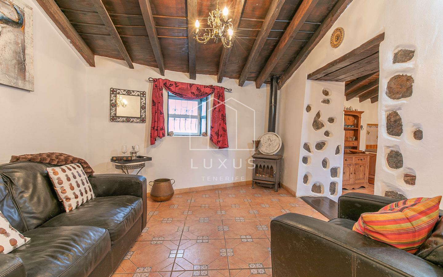 4-bedroom Villa In Tacoronte, Spain (323 M²)