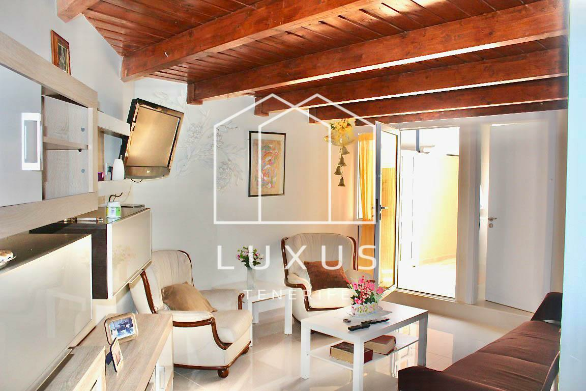 2-bedroom Villa In Costa Adeje, Spain (150 M²)