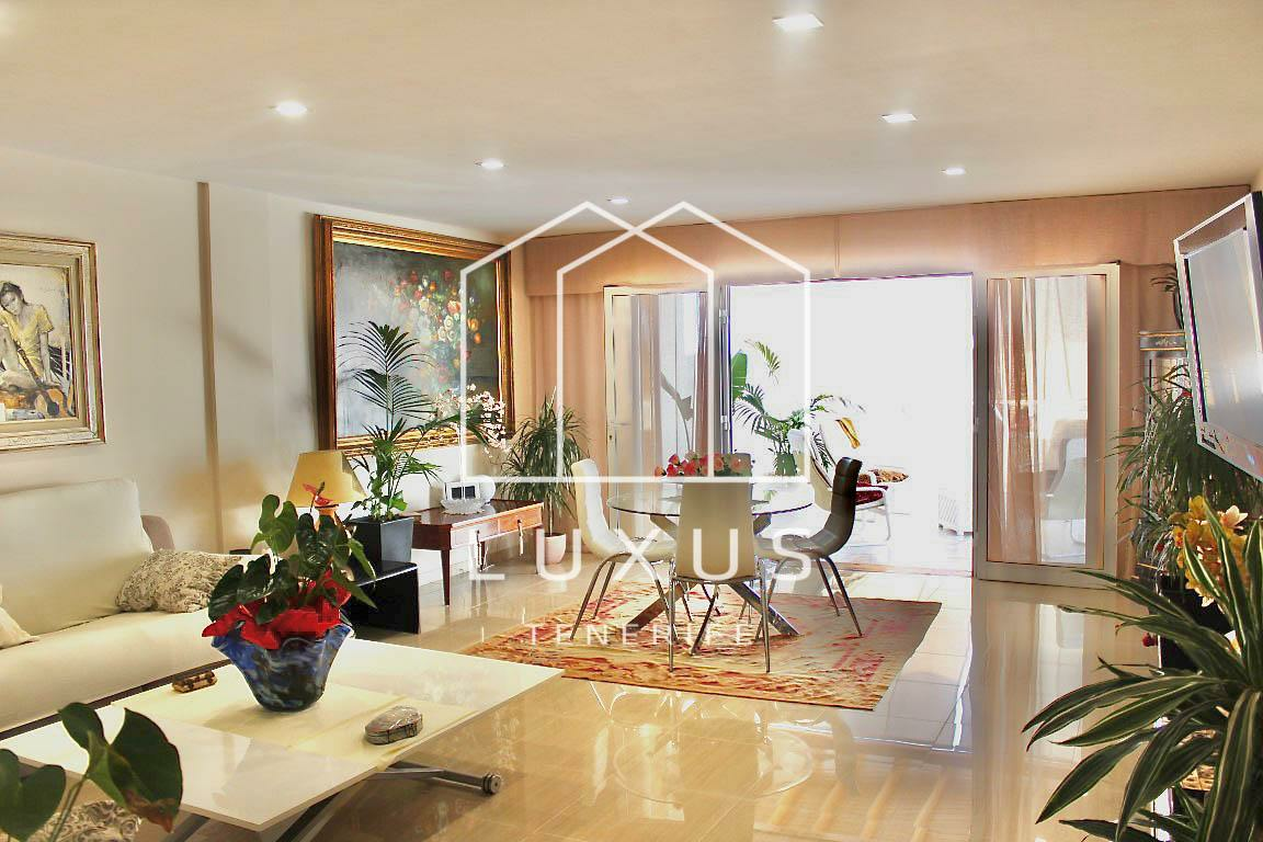 2-bedroom Villa In Costa Adeje, Spain (150 M²)