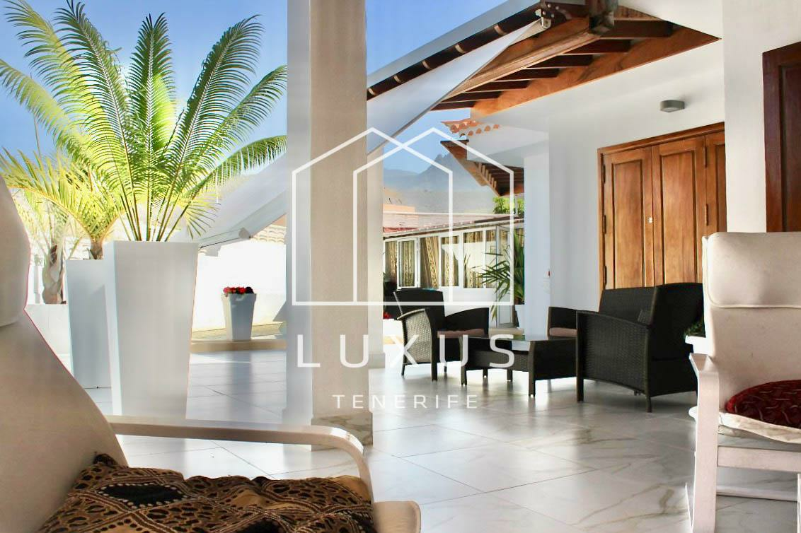 2-bedroom Villa In Costa Adeje, Spain (150 M²)