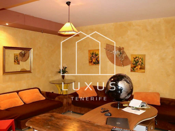2-bedroom Villa In Costa Adeje, Spain (150 M²)