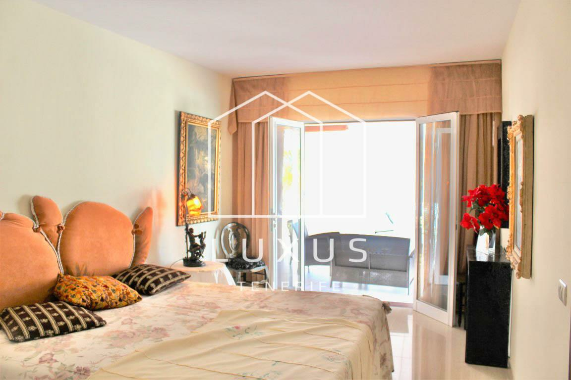2-bedroom Villa In Costa Adeje, Spain (150 M²)