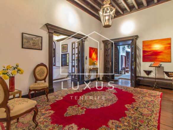 4-bedroom Villa In Tacoronte, Spain (468 M²)