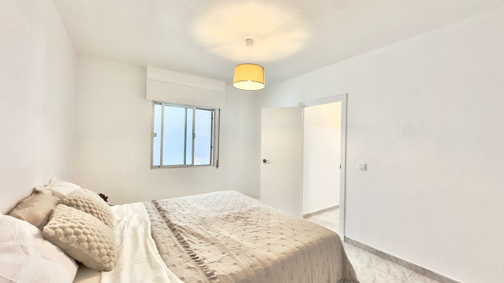 3-bedroom Apartment In Torrevieja, Spain (95 M²)