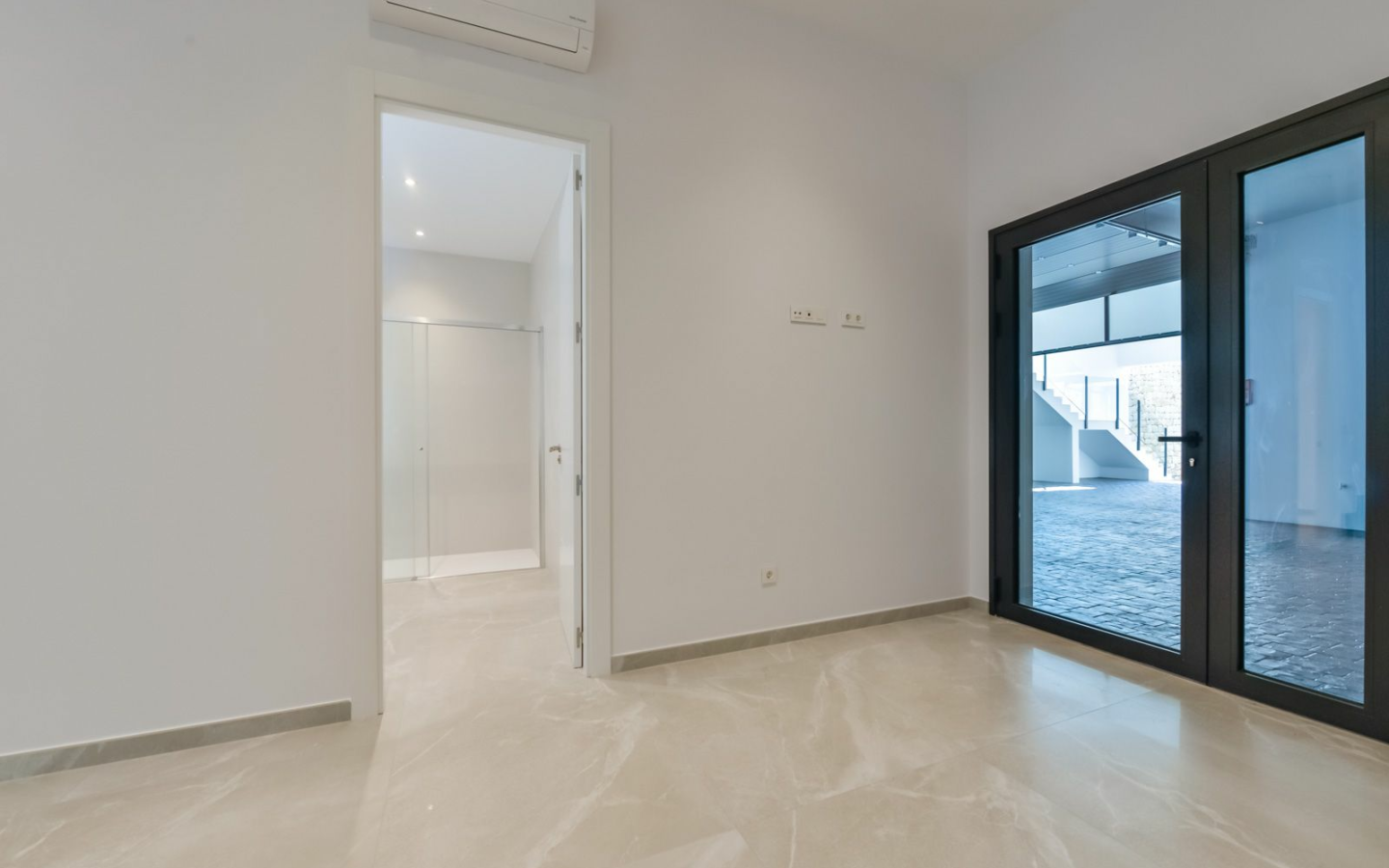 8-bedroom Villa In Finestrat, Spain (998 M²)