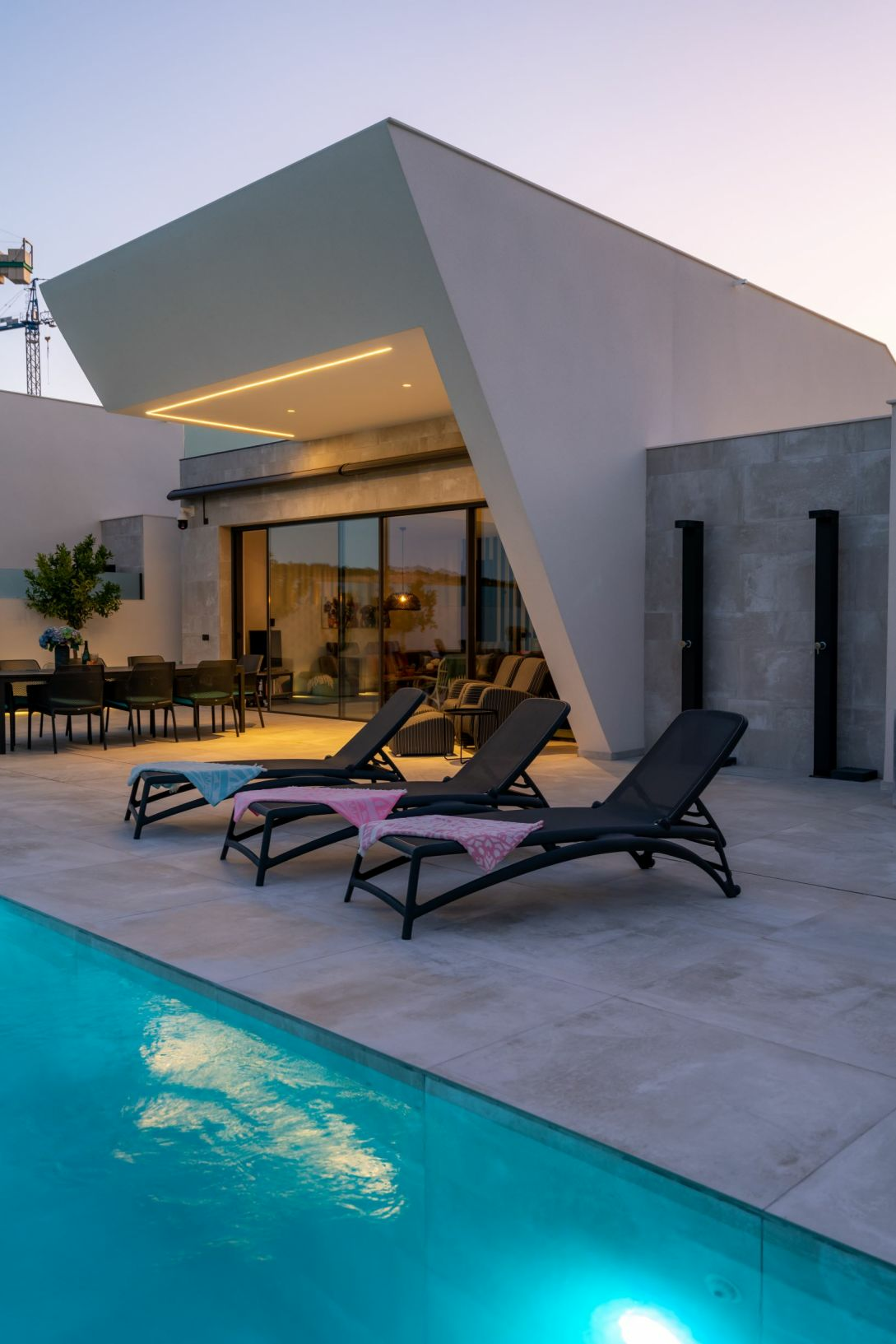 4-3-25d602 4-bedroom Villa In Rojales, Spain (408 M²)