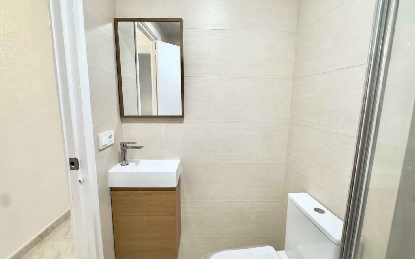 3-bedroom Apartment In Torrevieja, Spain (95 M²)