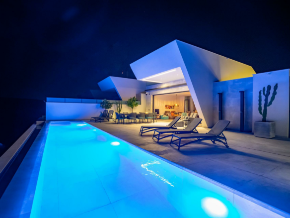 4-bedroom Villa In Rojales, Spain (408 M²)