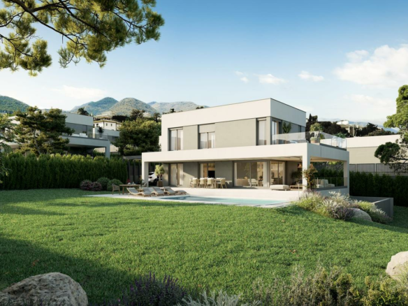 4-bedroom Villa In Alhaurin De La Torre, Spain (420 M²)