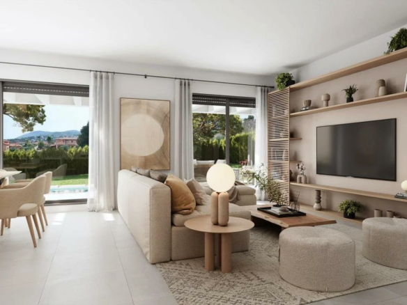 4-bedroom Villa In Alhaurin De La Torre, Spain (420 M²)