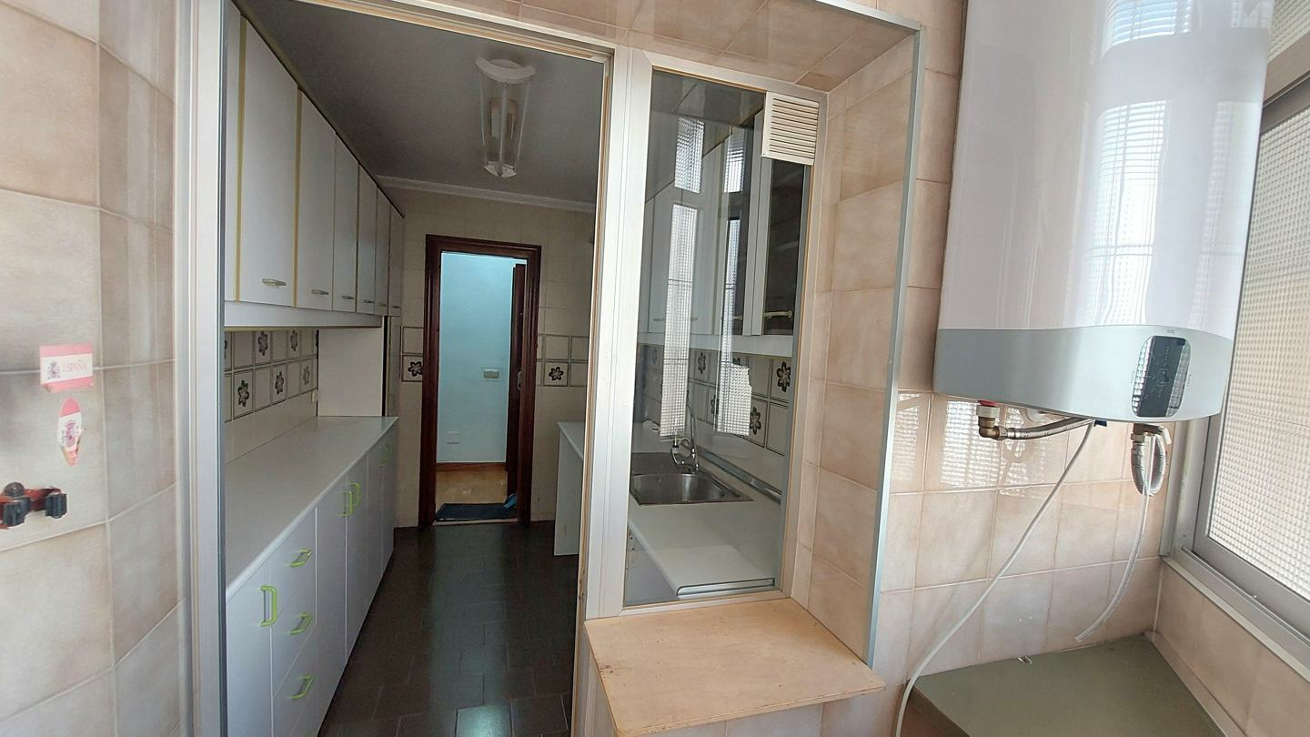 4286500-3ef5ba84-1b9653 Flat In Málaga