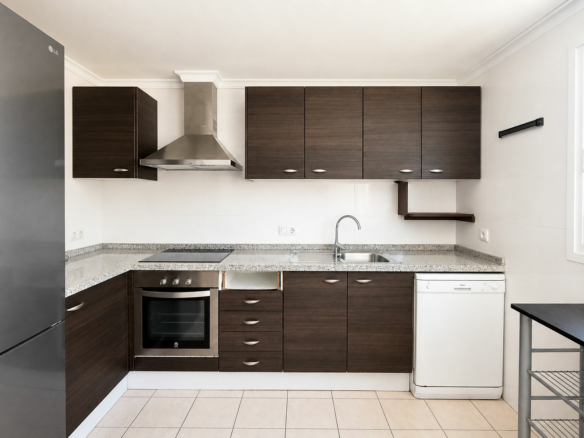 4-bedroom Apartment In Jávea, Spain (171 M²)
