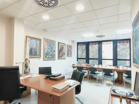 Office In Alicante, Spain (550 M²)