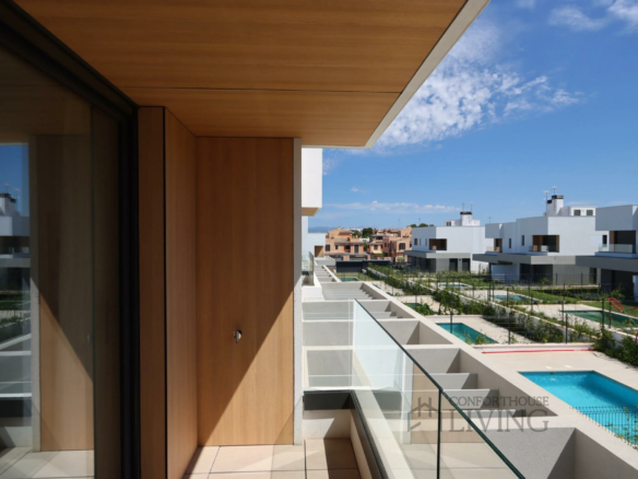 4-bedroom Terraced House In Llucmajor, Spain (164 M²)