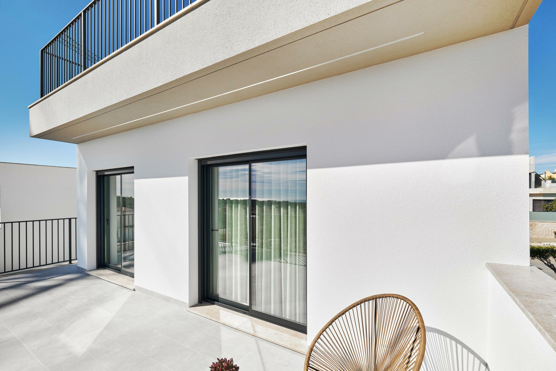 3-bedroom Villa In San Miguel De Salinas, Spain (237 M²)