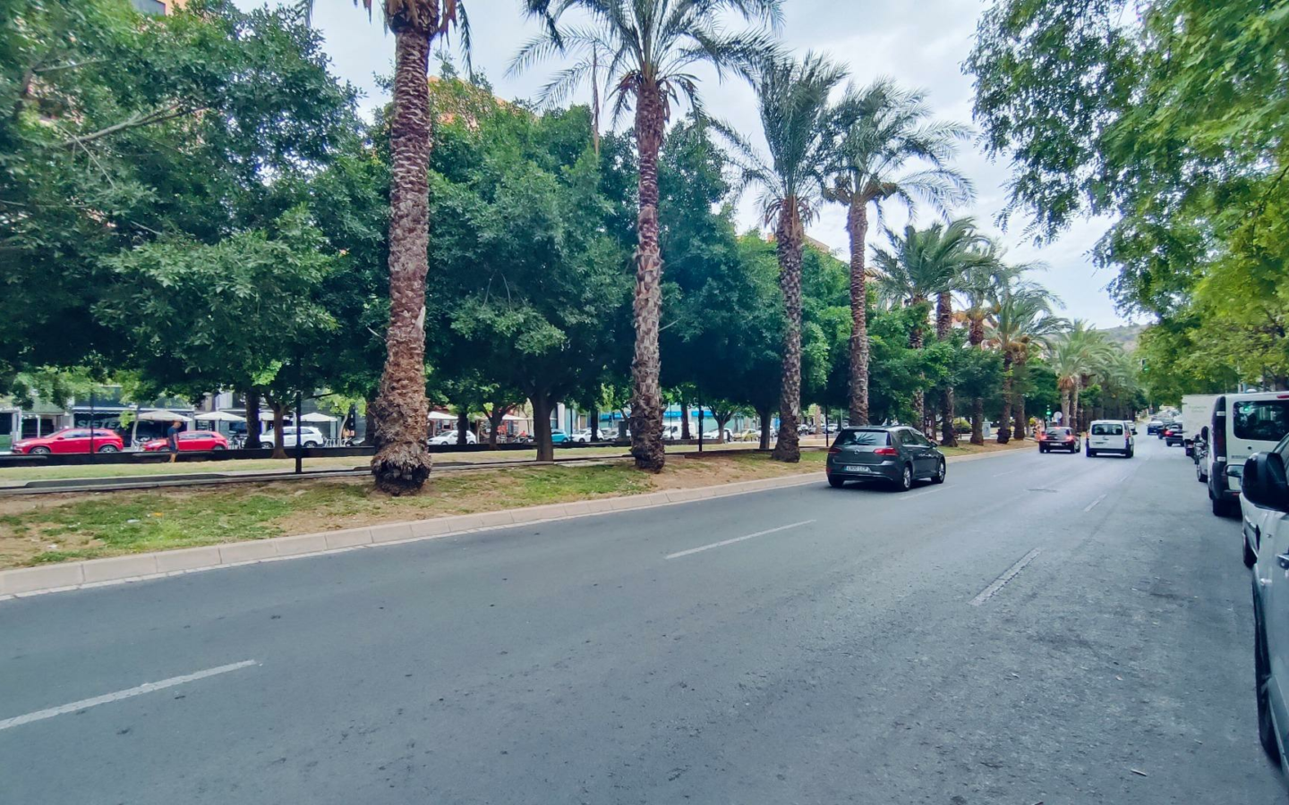 Office In Alicante, Spain (550 M²)