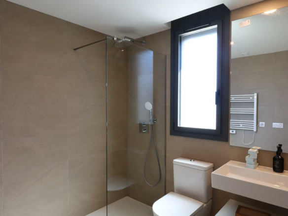 4-bedroom Terraced House In Llucmajor, Spain (164 M²)