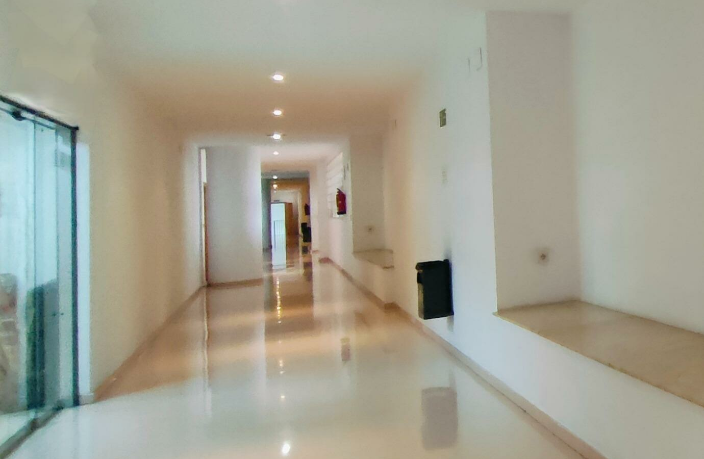 Office In Alicante, Spain (550 M²)
