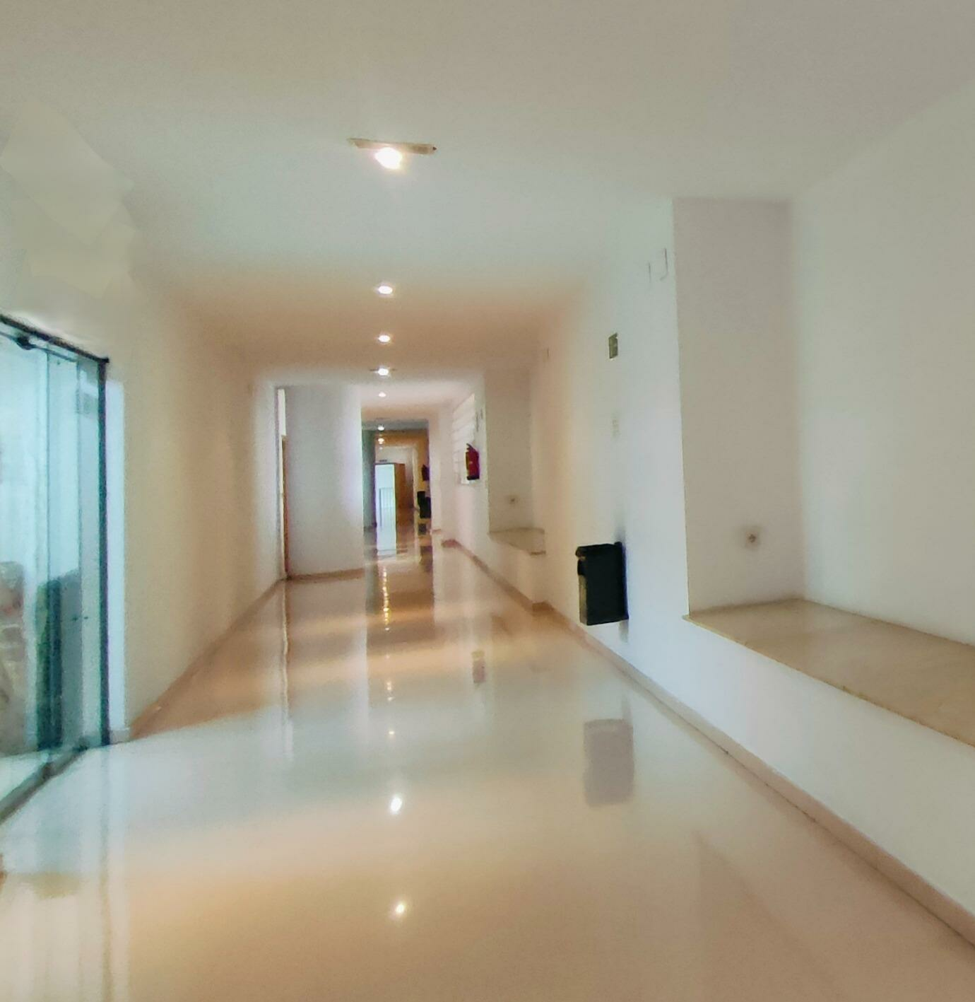 Office In Alicante, Spain (550 M²)