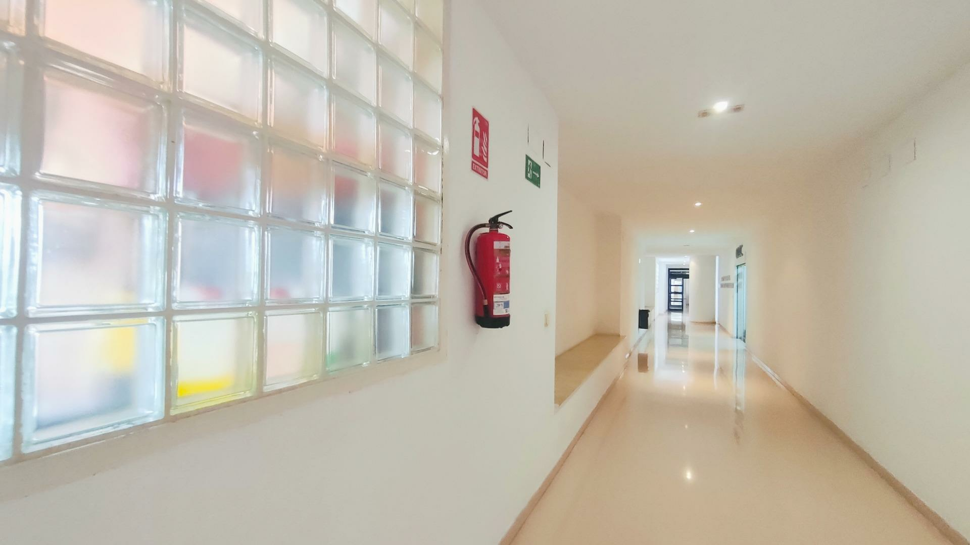 Office In Alicante, Spain (550 M²)