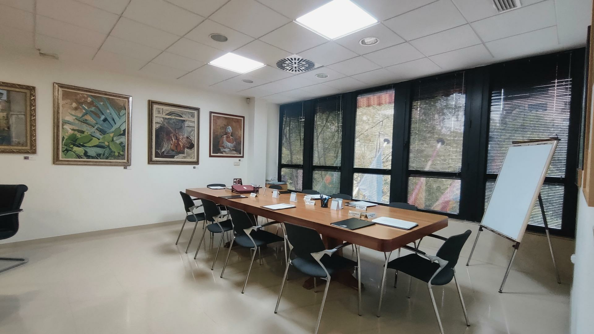 Office In Alicante, Spain (550 M²)