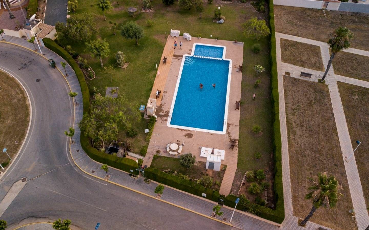 6-bedroom Villa In Torrevieja, Spain (338 M²)