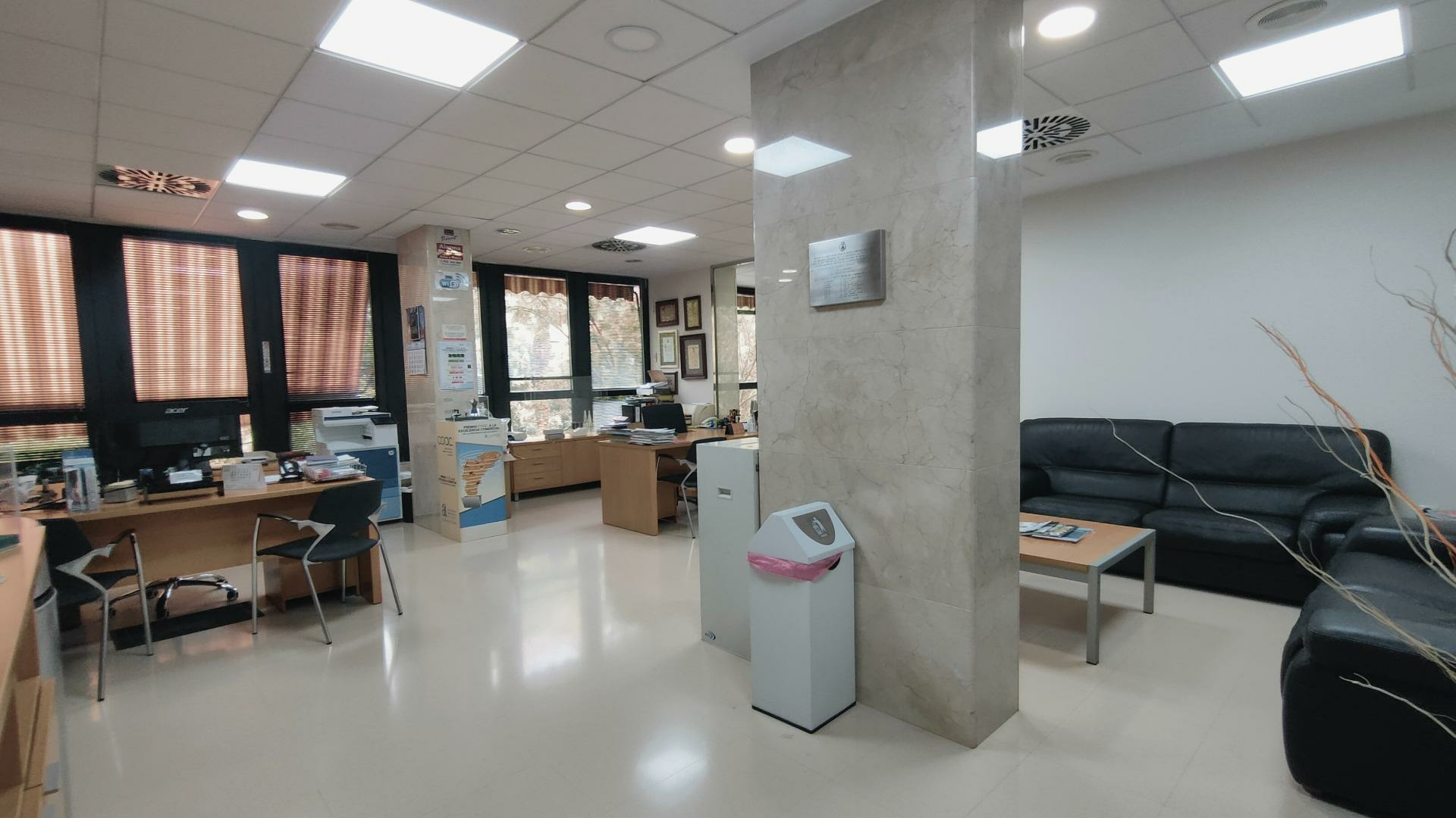 Office In Alicante, Spain (550 M²)