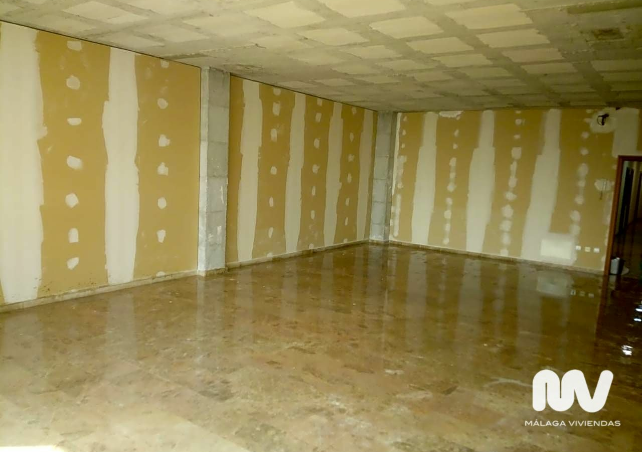 1-bedroom Shop In Antequera, Spain (74 M²)
