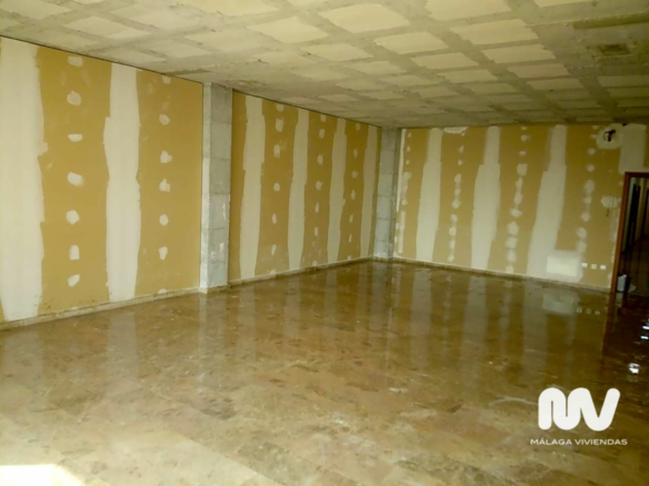 1-bedroom Shop In Antequera, Spain (74 M²)