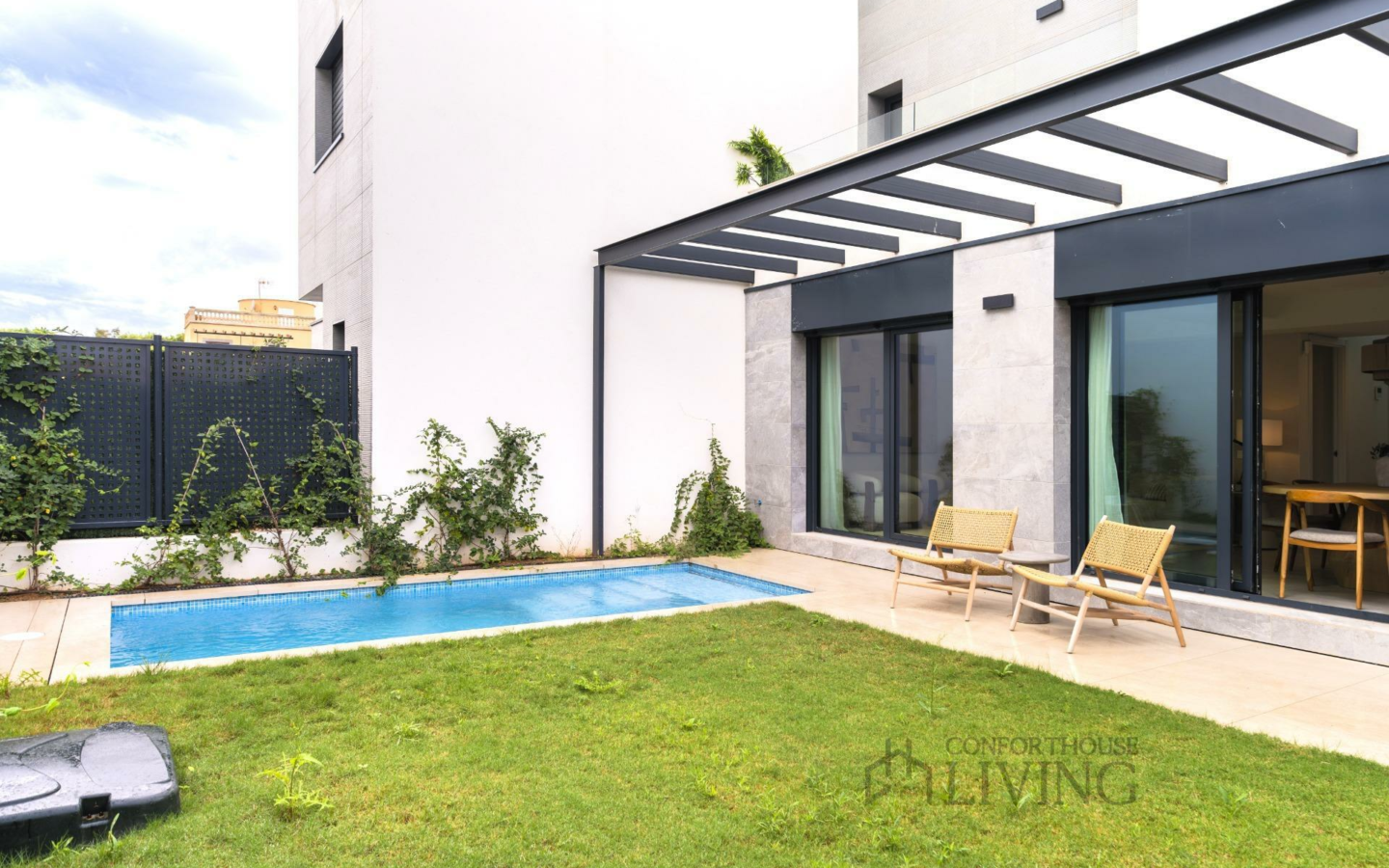 3-bedroom Terraced House In Palma De Mallorca, Spain (149 M²)