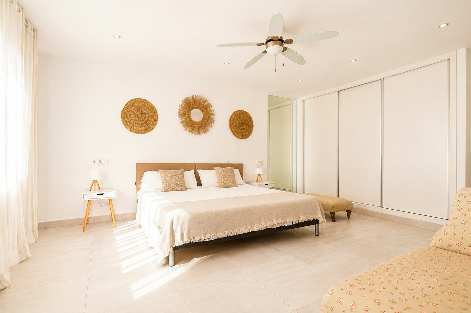 9-adac57 5-bedroom Villa In Jávea, Spain (390 M²)