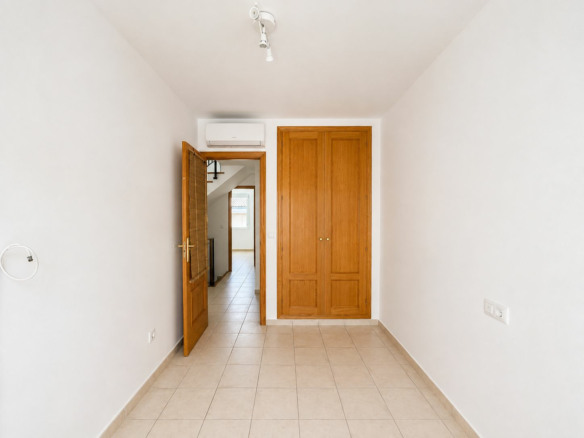 4-bedroom Apartment In Jávea, Spain (171 M²)