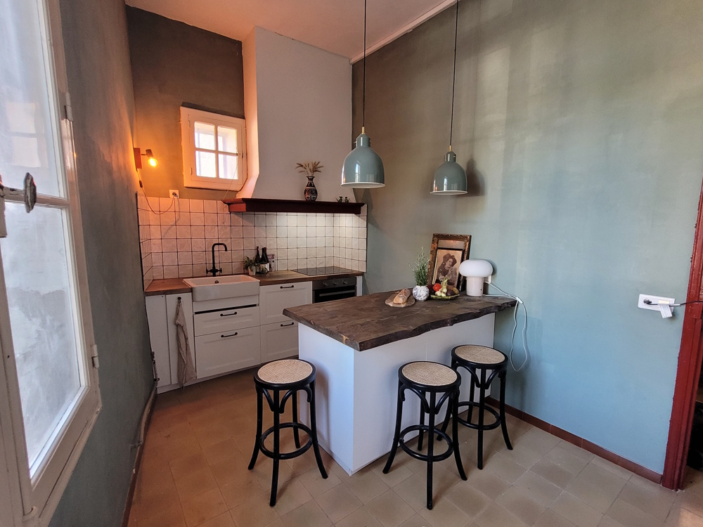 4-bedroom House In Alignan Du Vent, France (146 M²)