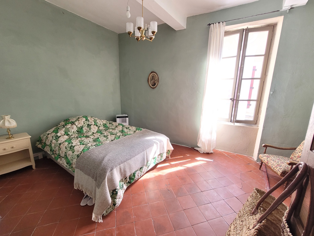 4-bedroom House In Alignan Du Vent, France (146 M²)