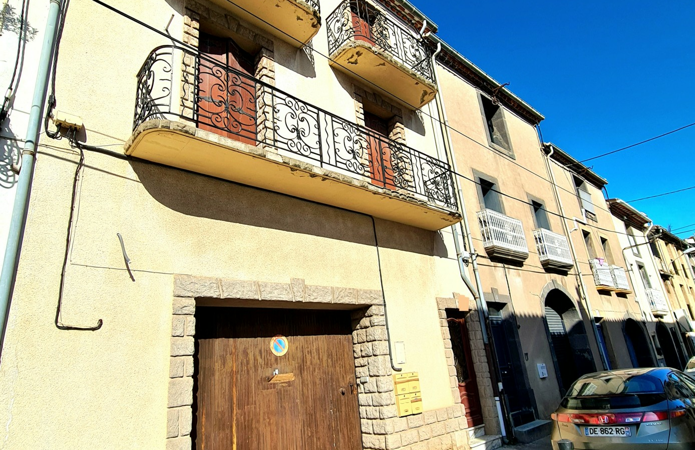 5-bedroom House In Agde, France (145 M²)