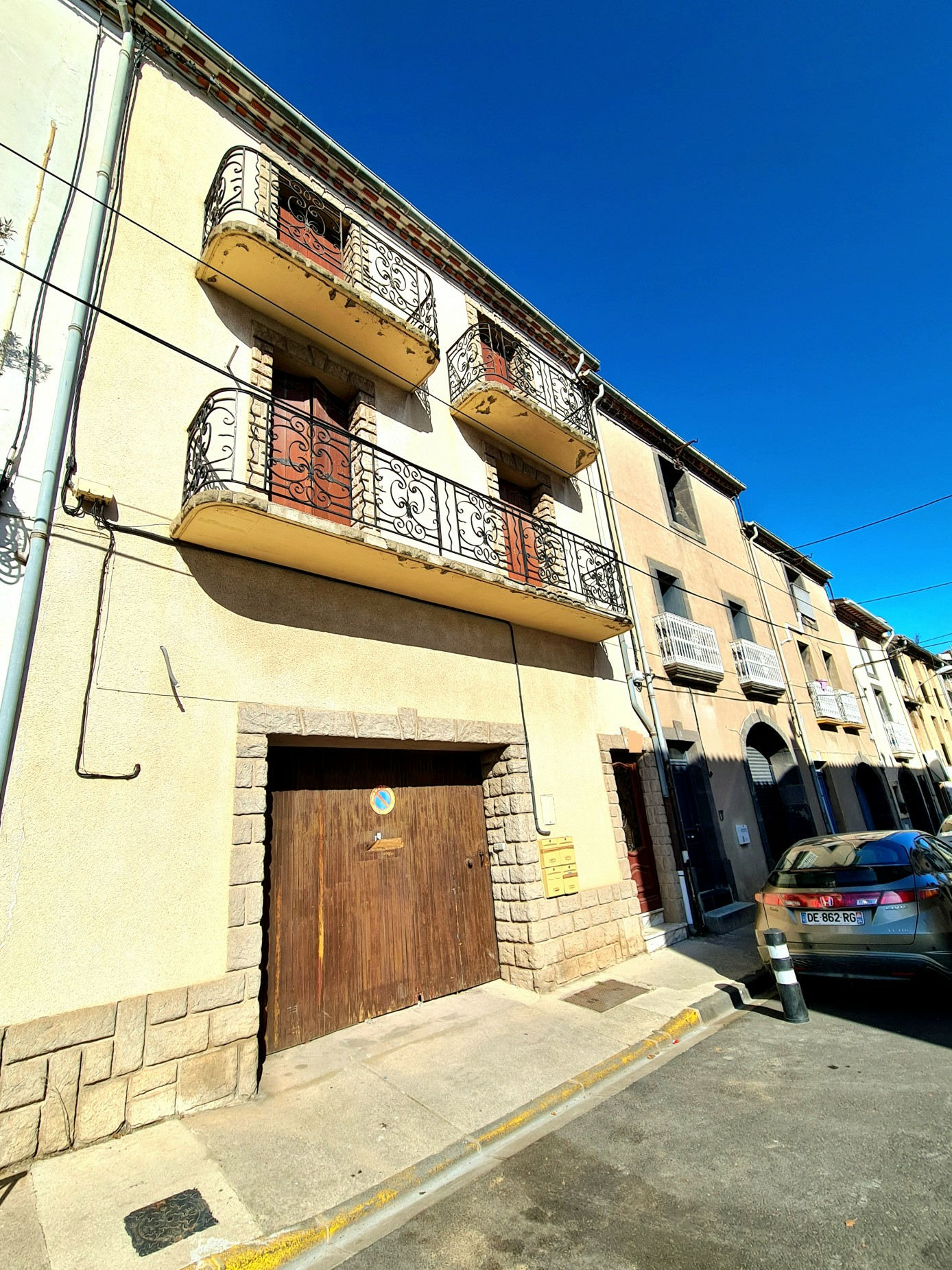 5-bedroom House In Agde, France (145 M²)