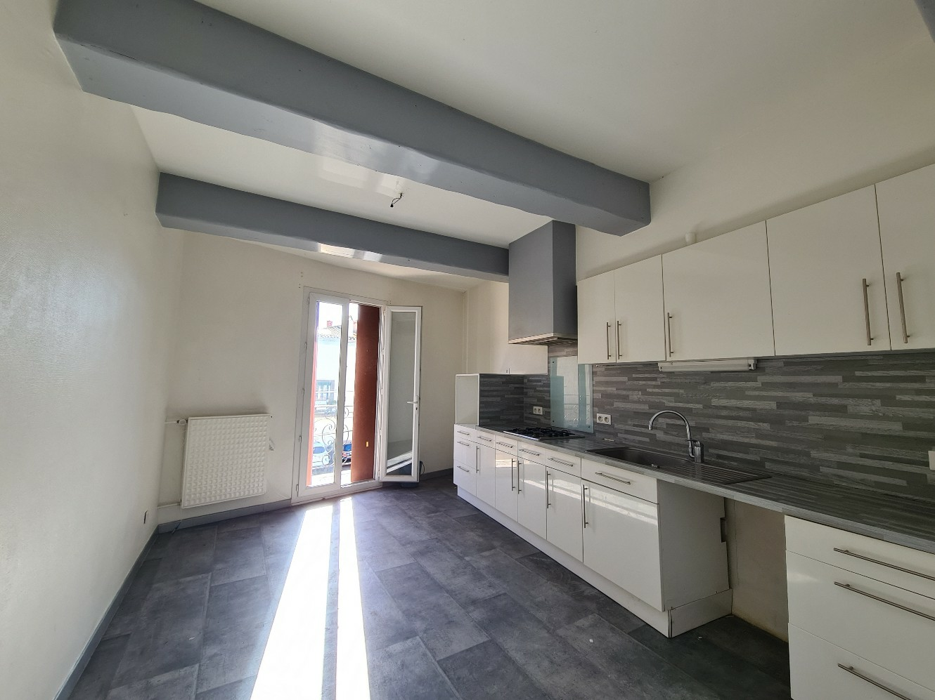 5-bedroom House In Agde, France (145 M²)