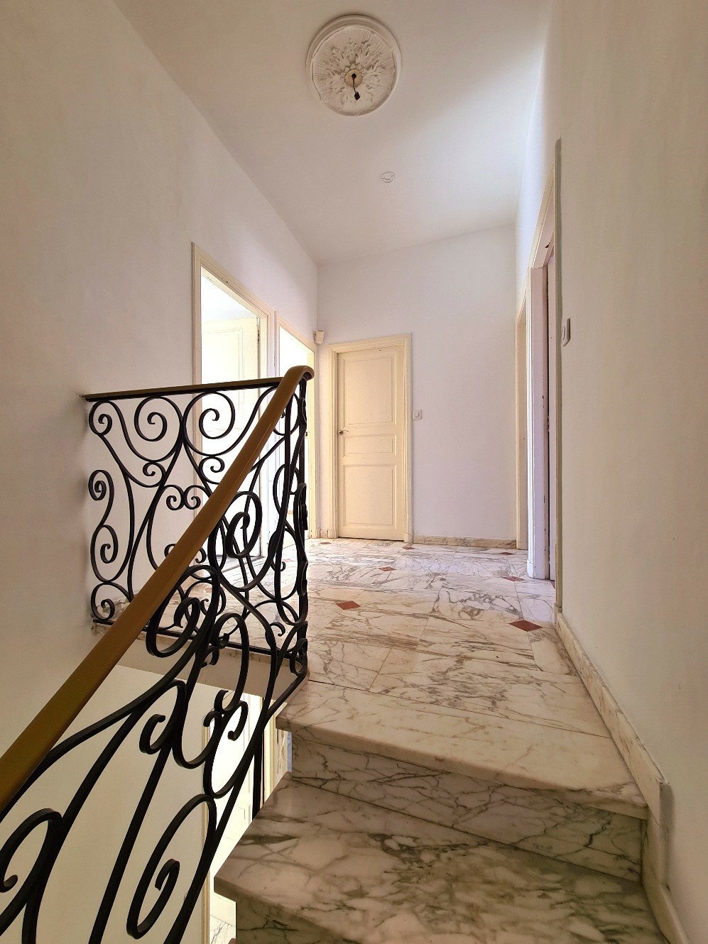 5-bedroom House In Agde, France (145 M²)